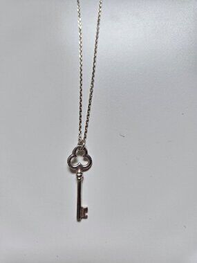 Key silver necklace 925